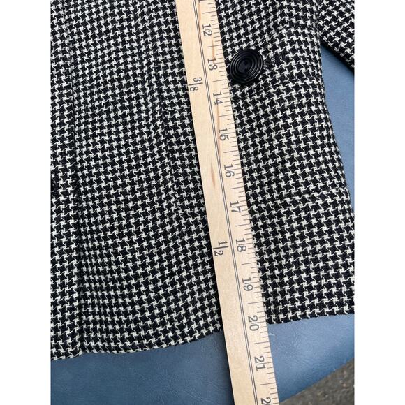VTG Women's 2 Piece Skirt Suit Black & White Houndstooth 100% Wool Made In USA - Picture 15 of 16